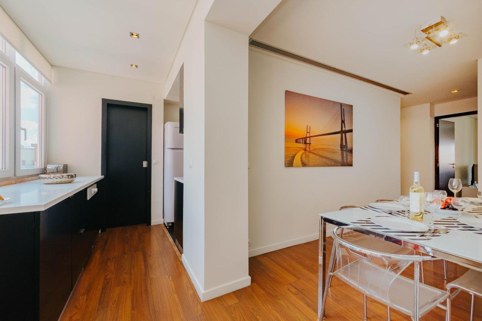 Rent4rest Family & Friends In Roma Avenue Appartement *