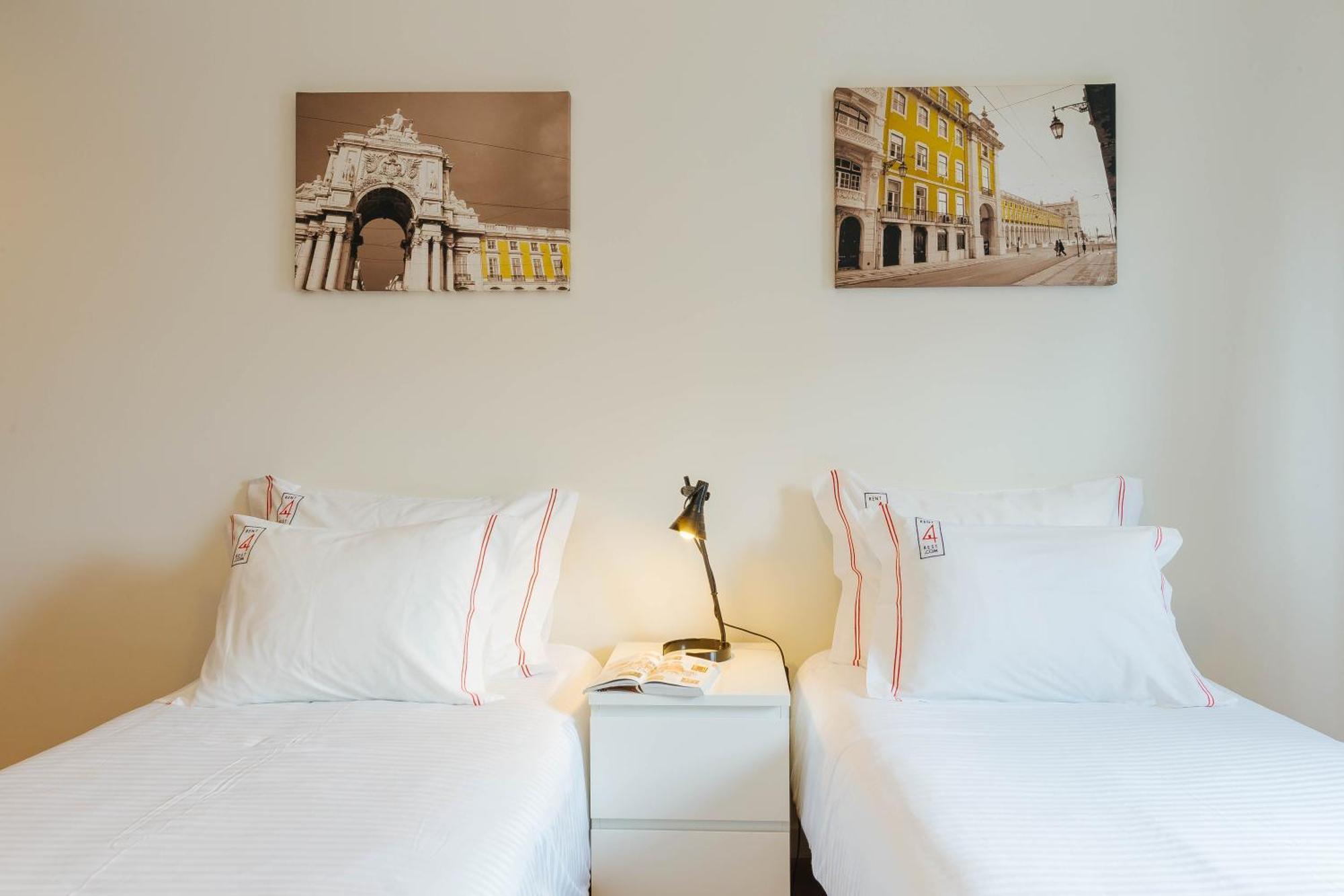 Rent4rest Family & Friends In Roma Avenue Appartement Lissabon