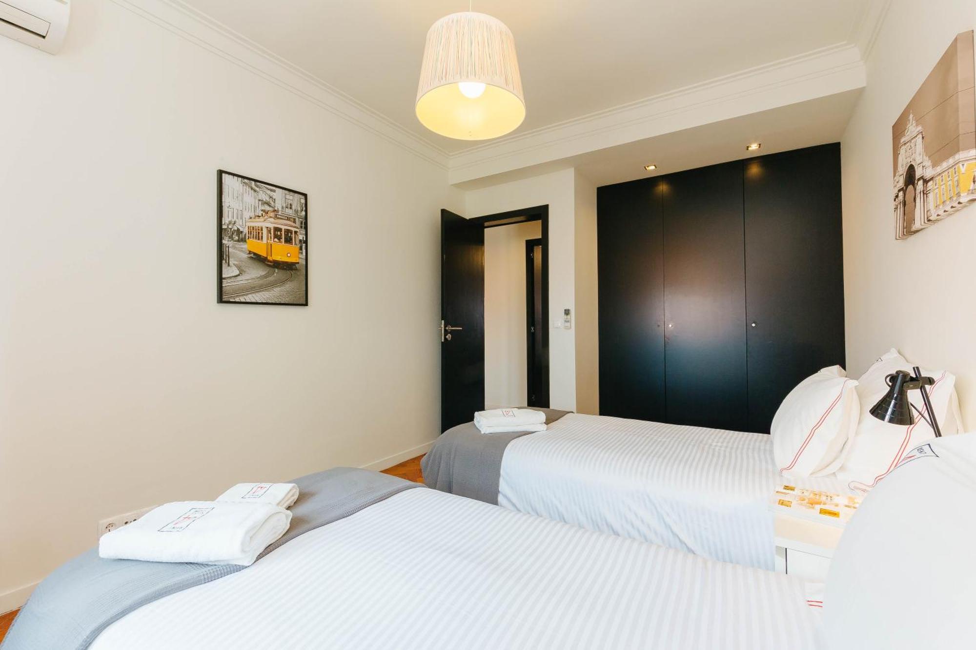 Rent4rest Family & Friends In Roma Avenue Appartement *